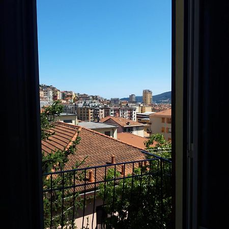 La Mimosa Di Andrea Apartment ลาสเปเซีย ภายนอก รูปภาพ