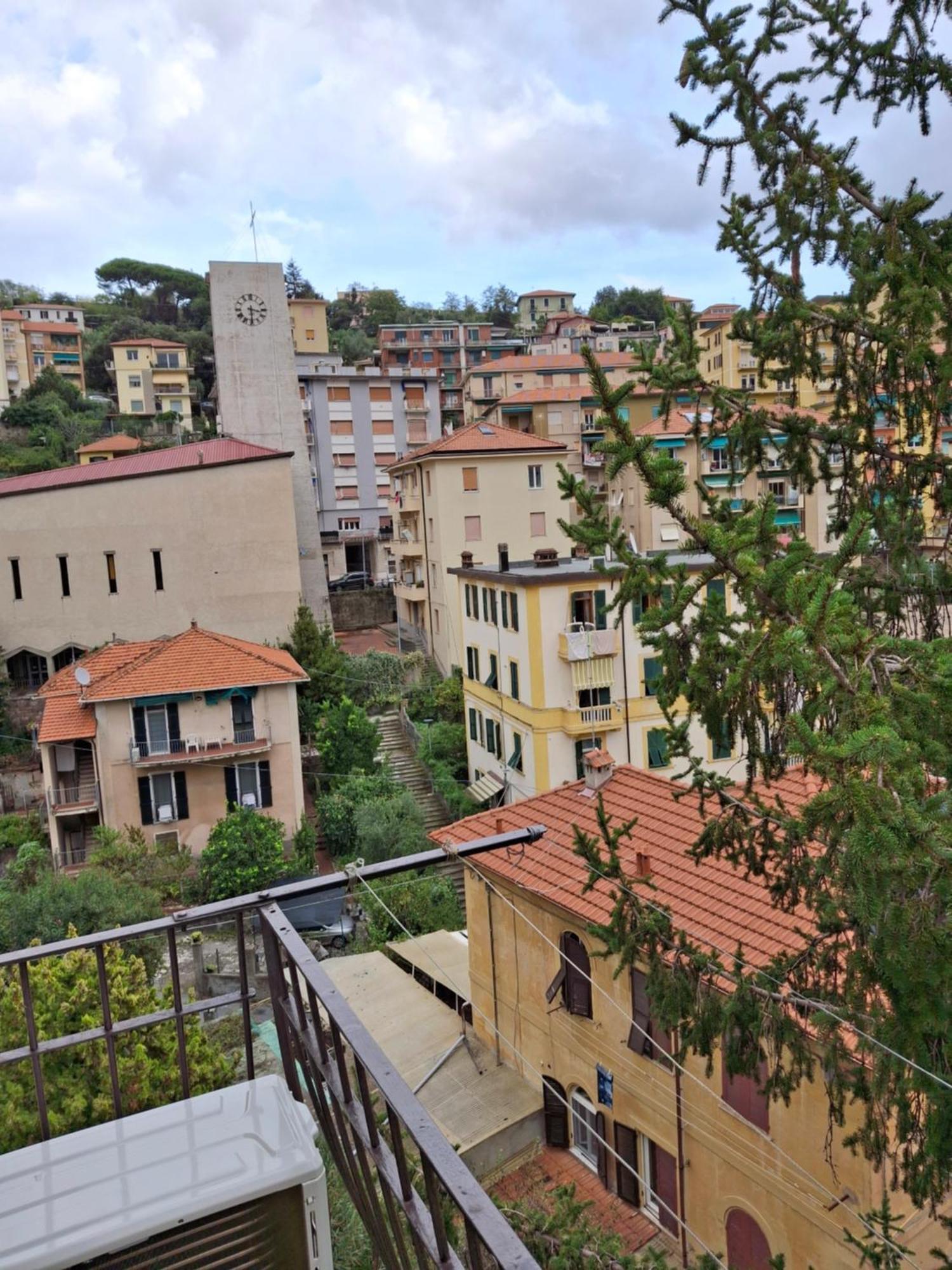 La Mimosa Di Andrea Apartment ลาสเปเซีย ภายนอก รูปภาพ
